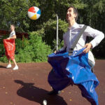инвентарь для состязаний, штаны ловуны, командные игры, соревнования